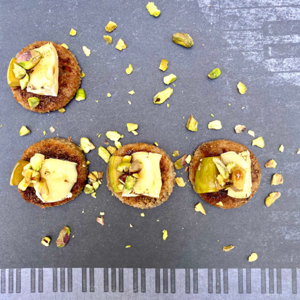GIN SYRUP CROSTINI
